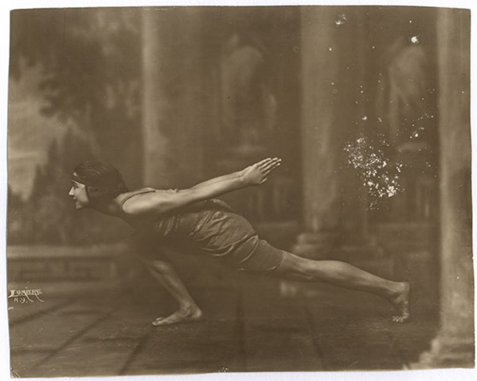 Lumiere. Rosa Rolando(Rosa Covarrubias) 1918. Via catarinaudlap