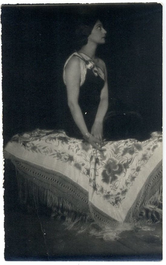 Tina Modotti. Rosa Rolando(Rosa Covarrubias)2 . Via catarinaudlap