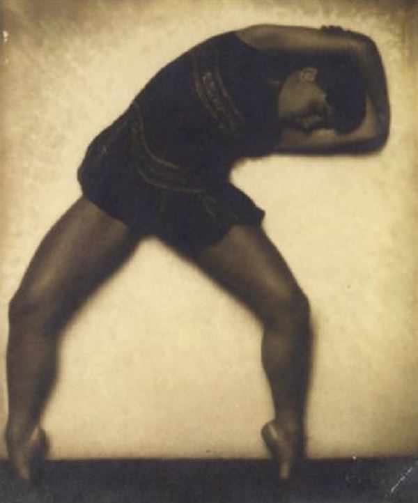 Rudolf Koppitz. Etude de mouvement 1925. Via artnet