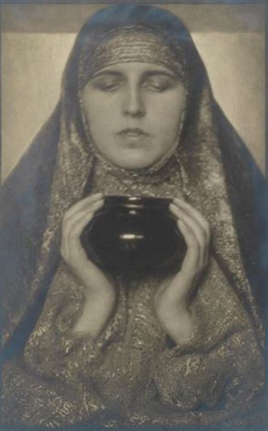 Rudolf Koppitz. Hedy Pfundmayr 1928. Via artnet