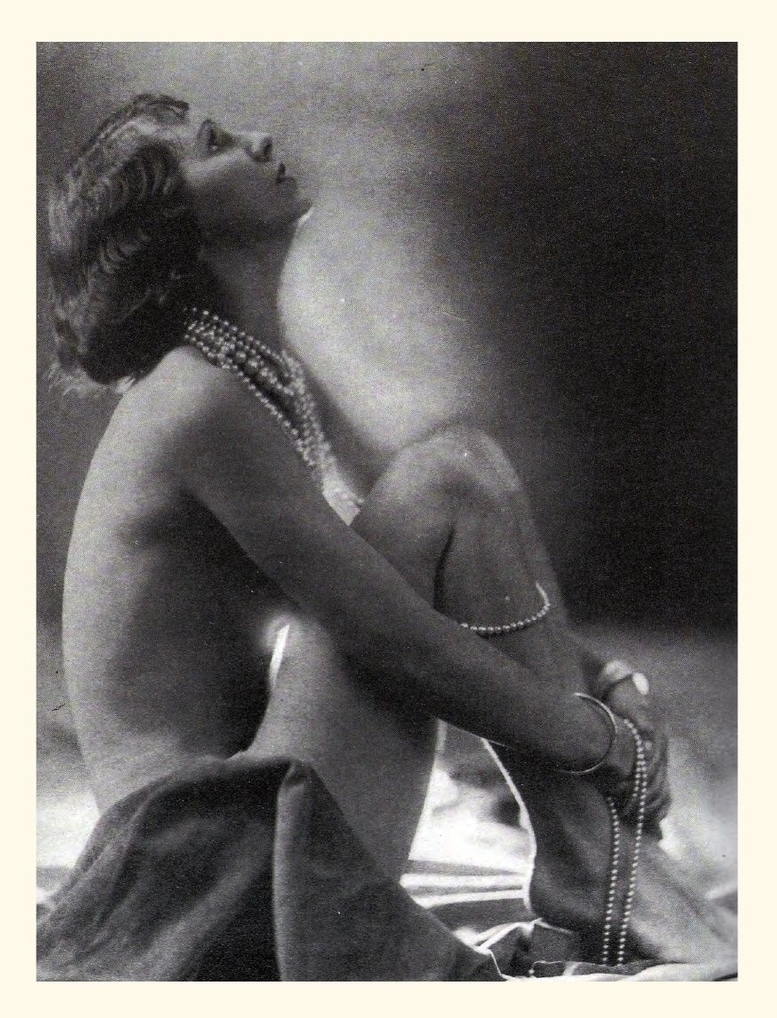 Rudolf Koppitz. Untitled. Via zzzze on tumblr