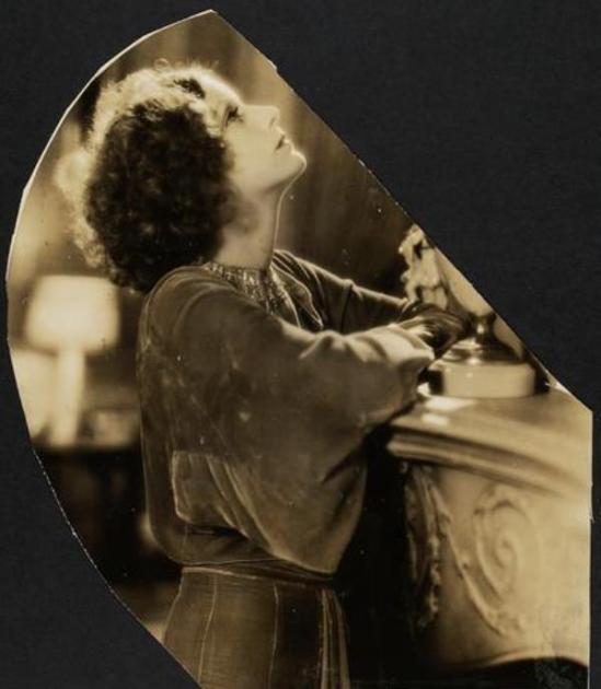 Photographe anonyme. Greta Garbo in Yvonne directed by Clarence Brown 1931 ®Theatermuseum Wien