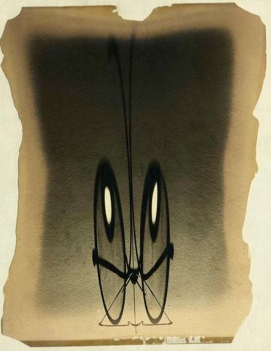 Edward Steichen. Spectacle butterfly 1926. Via eastman museum