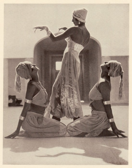 group-from-hymn-to-the-sun-a-dance-composed-by-margaret-morris-centre-to-music-by-rimski-korsakov