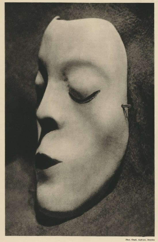 charlotte-rudolph-masque-de-danse-de-mary-wigman-1926