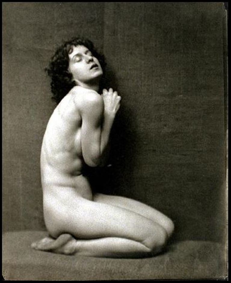 nickolas-muray1-desha-1922-via-eastmanmuseum