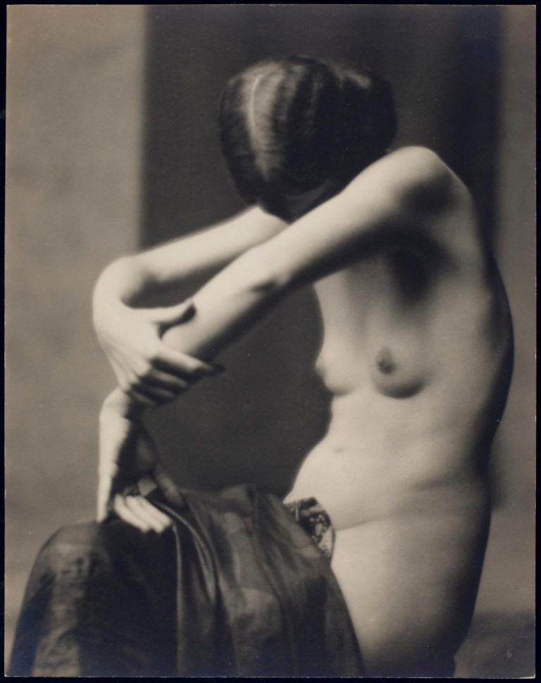 nickolas-muray1-sans-titre-1922-1961-via-eastmanmuseum