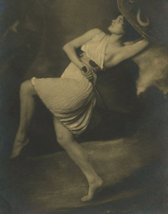photographe-non-identifie-ecole-de-danse-de-valeria-dienes-1879-1978-hongrie-tancmuzeum-85