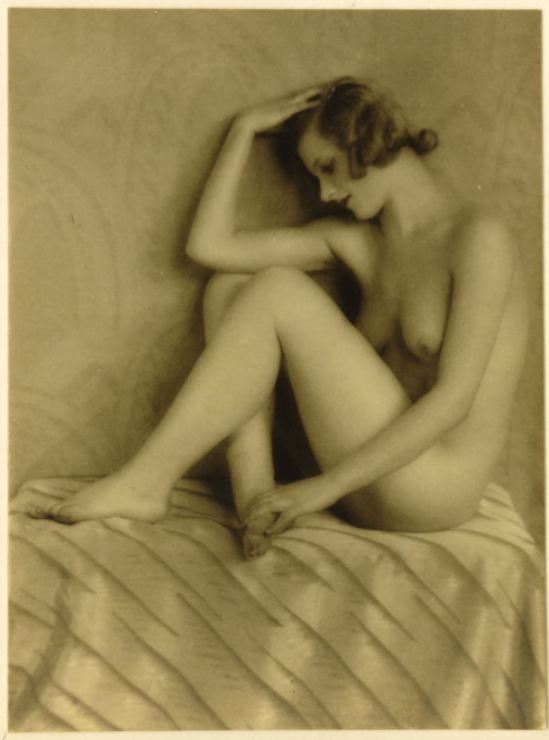 bertram-park-et-yvonne-gregory-nu-vers-1900-via-ebay