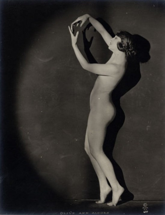 alexander-j-1stark-an-stark-for-alta-studios-olive-ann-alcorn-via-historicalzg