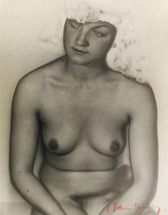 Blanc & Demilly. Nu solarisé 1945. Via artnet