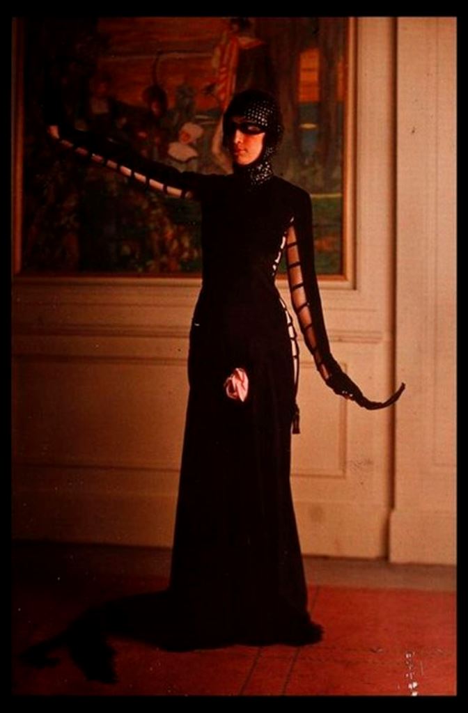 Henri Manuel. Costume de théâtre de Paul Poiret 1920. Autochrome