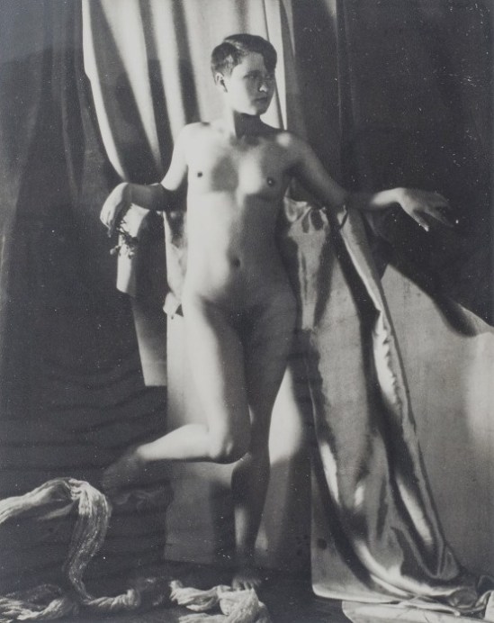 Jindrich Vanek. Nude study. Via designrobot