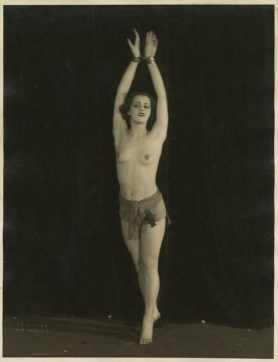 john-de-mirjian-dancer-in-topless-1926