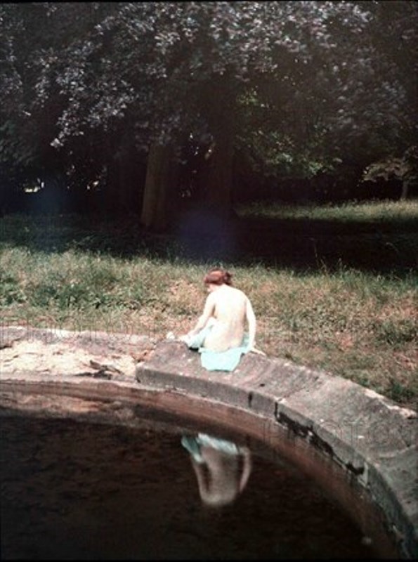 Léon Gimpel. Après le bain 1910. Autochrome ®SFP