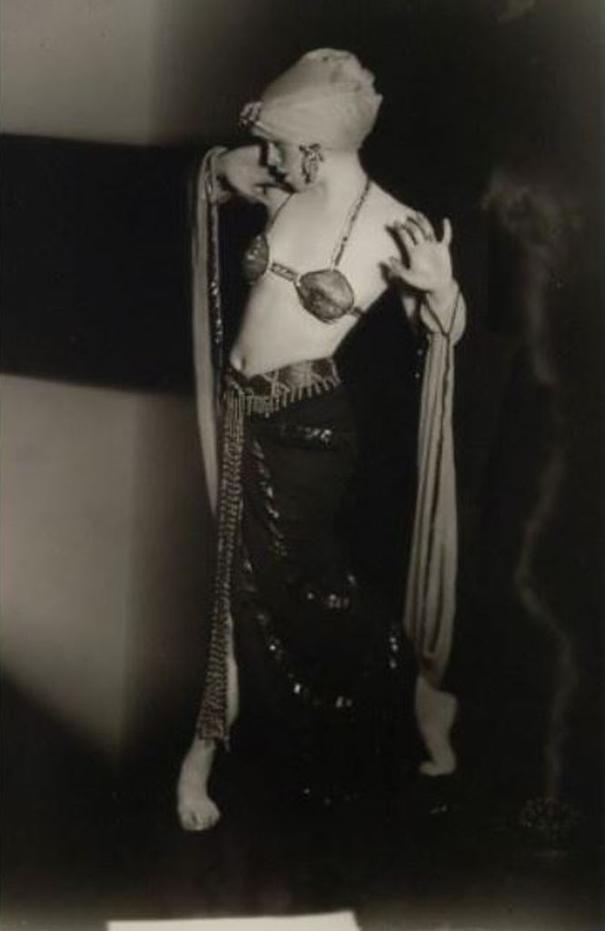 Orval Hixon. Janette Hackett 1920. Via historicalzg