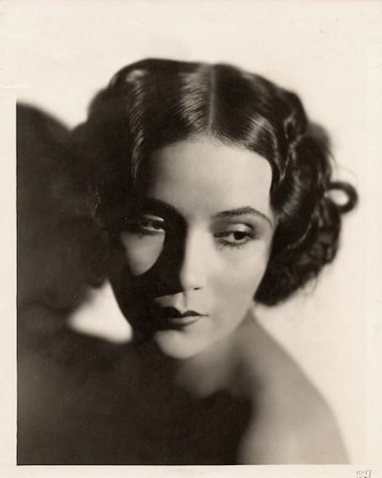 Portrait of the actress Dolores del Rio2. Via fanpix
