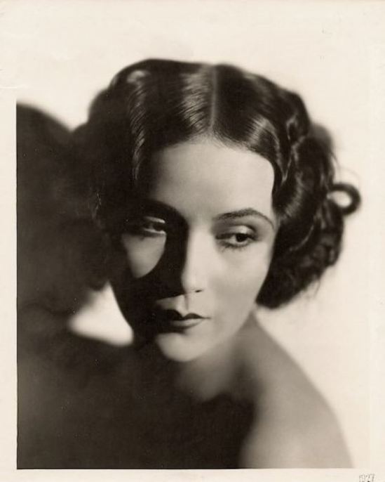 Portrait of the actress Dolores del Rio2. Via fanpix