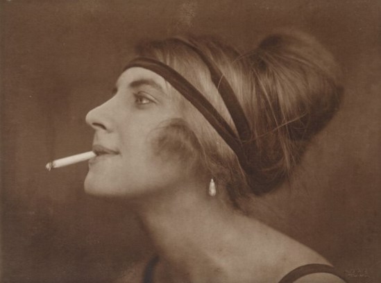 Studio Merkelbach. Onbekend 1920. Via mistermotley