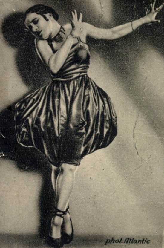 Valeska Gert in tanz in orange 1916