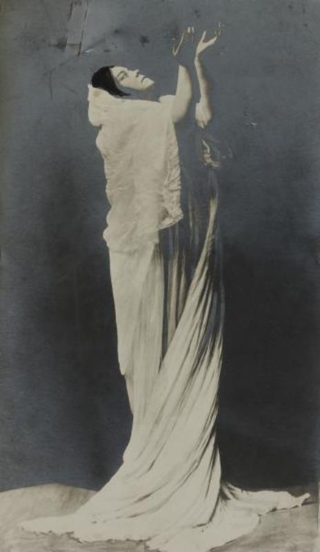 Isabey et divers. Loïe Fuller 1910